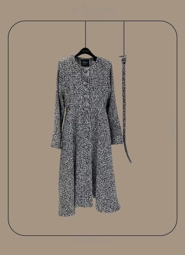 Elle Tweed Midi Jurk – Tijdloze Elegantie