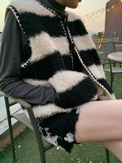 Zwart-Wit Teddy Knit Gilet – Gestreept – Oversized Fit ( zwart-wit )